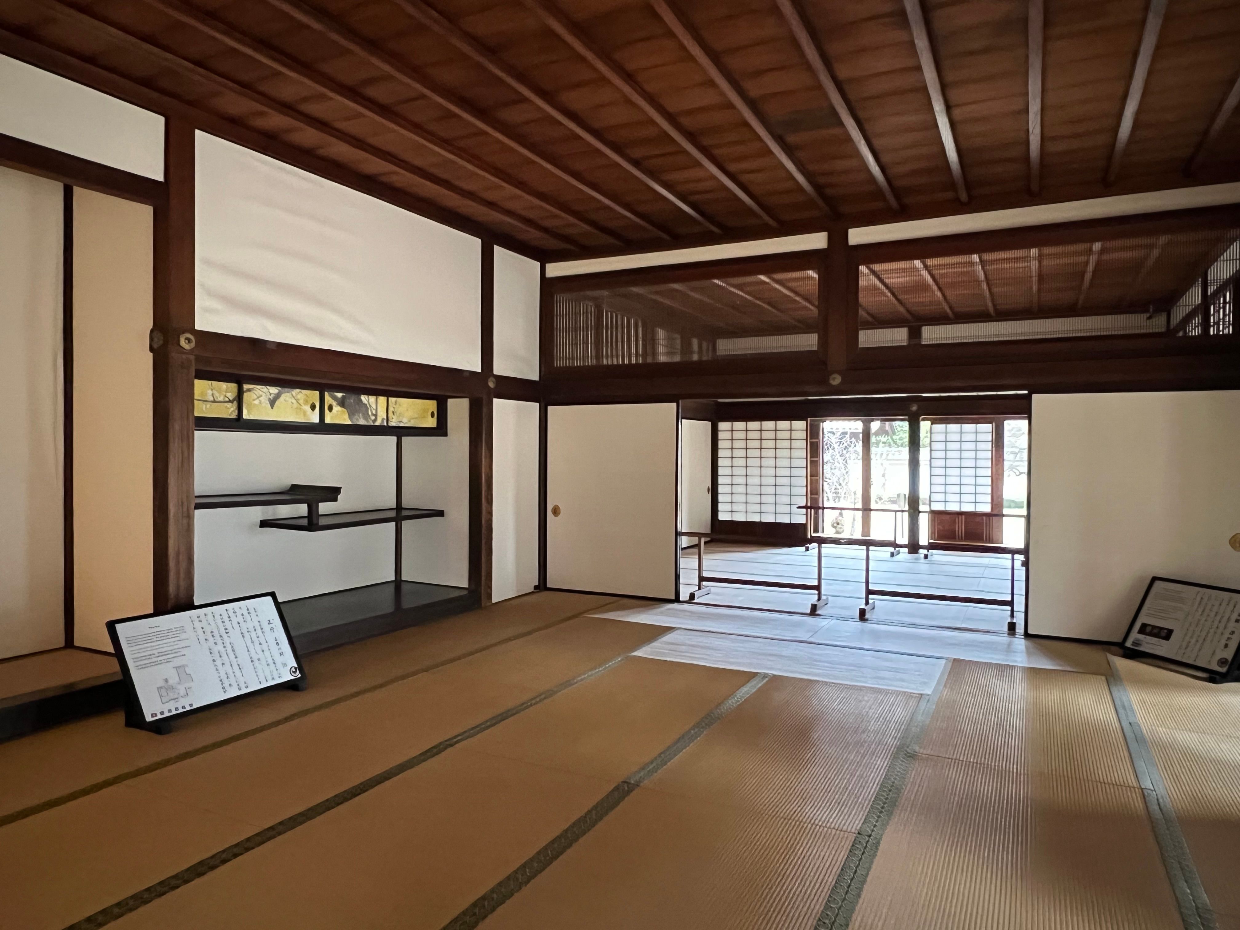 Image in a image block